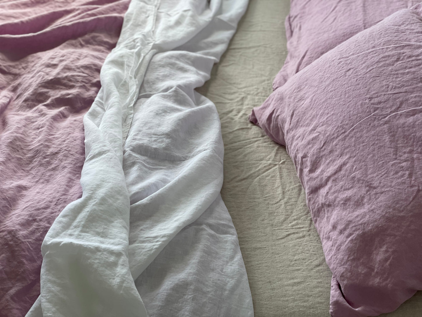 Mixed Bedding Bundle Set in White