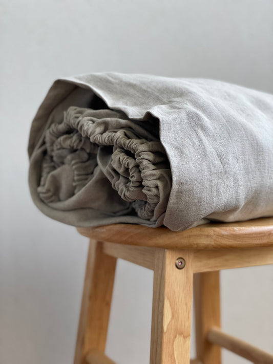 Fitted sheet in Oatmeal