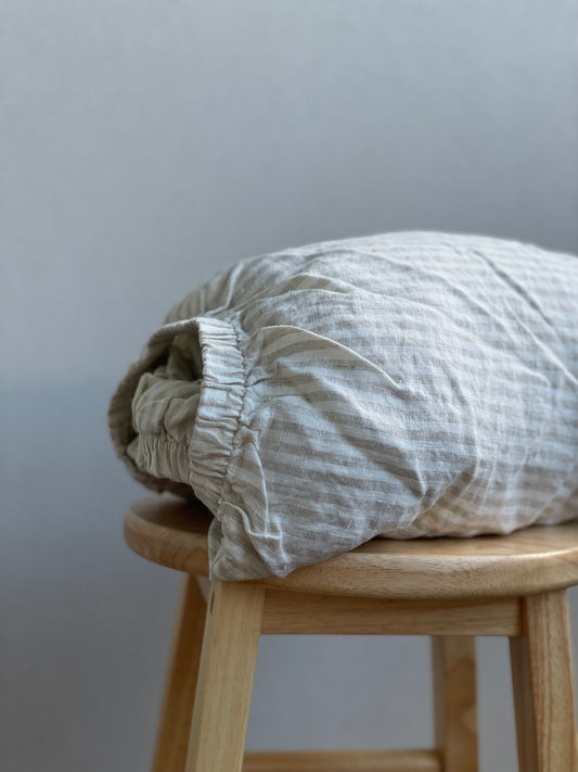 Fitted sheet in Natural stripe