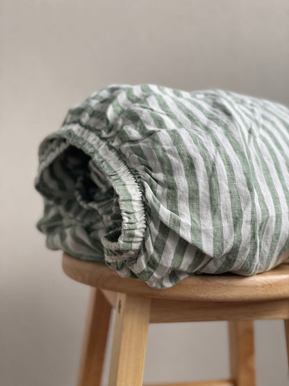 Fitted sheet in Basil stripe